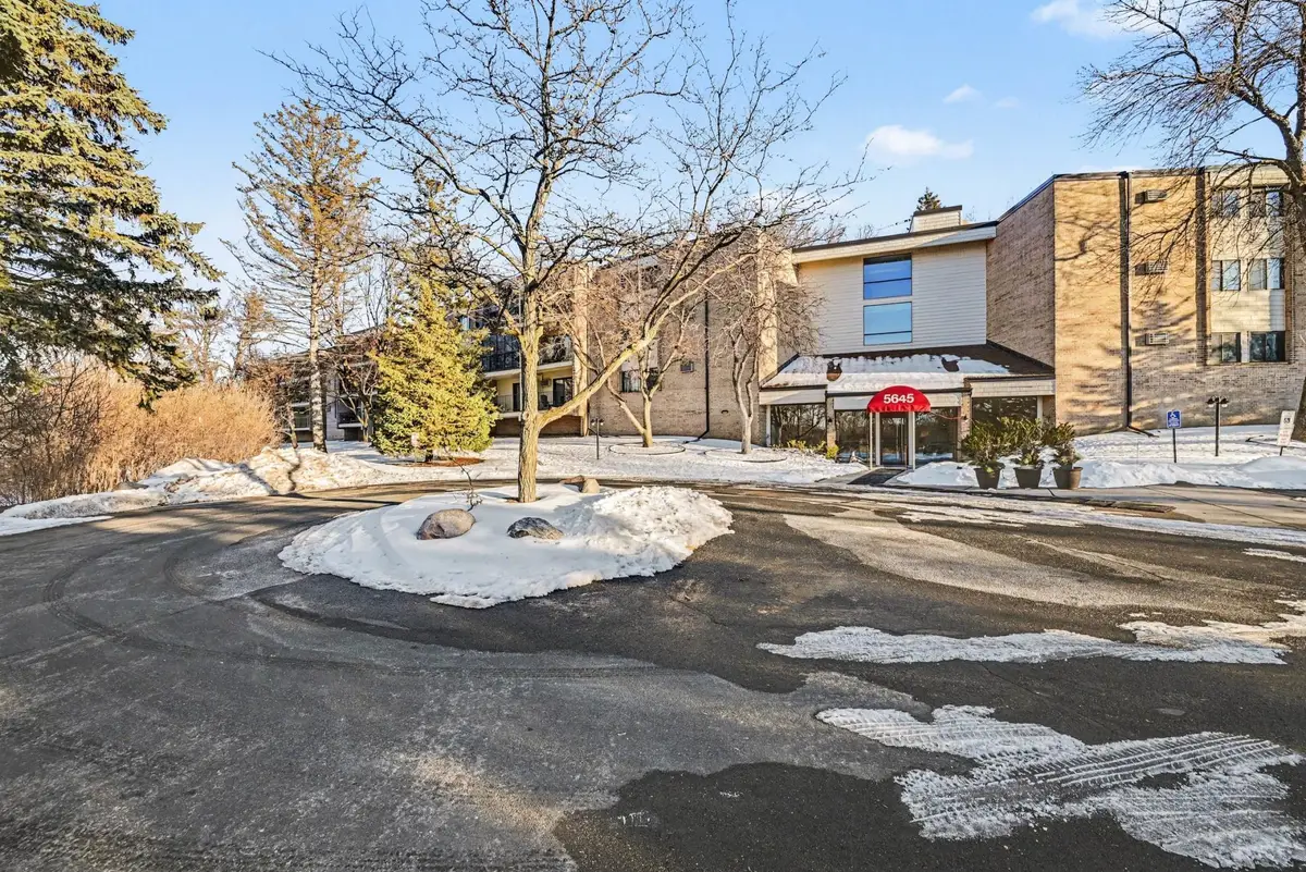 5645 Green Circle Drive #315, Minnetonka, MN 55343 - #1