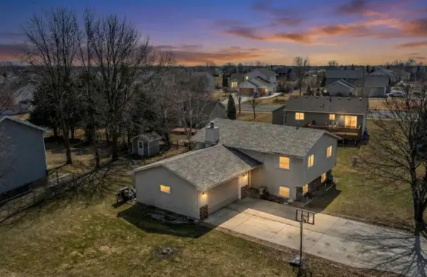 15720 Cicerone Path, Rosemount, MN 55068