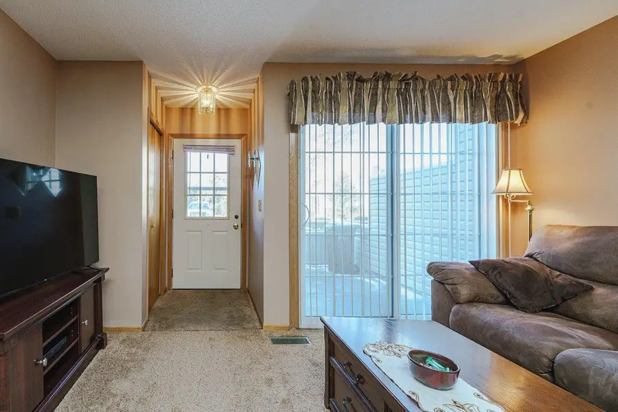 13154 Meadowood Curve Nw #10NW, Coon Rapids, MN 55448 - #3