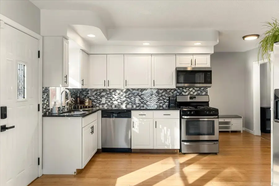 224 Janice Avenue, Shoreview, MN 55126 - #3