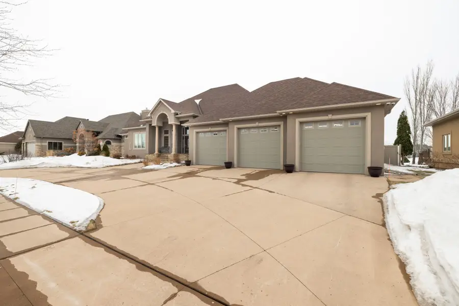 1827 7th Street E, West Fargo, ND 58078 - #3