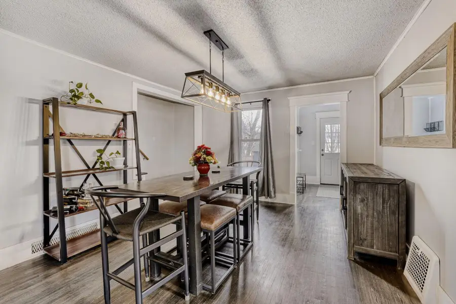 13 18th Avenue N, Hopkins, MN 55343 - #3