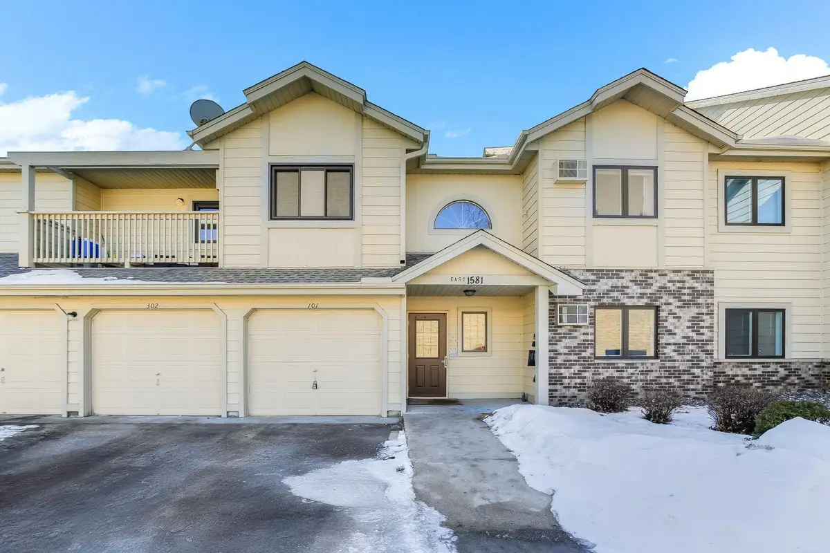 1581 Wheelock Lane #101, Saint Paul, MN 55117 - #1