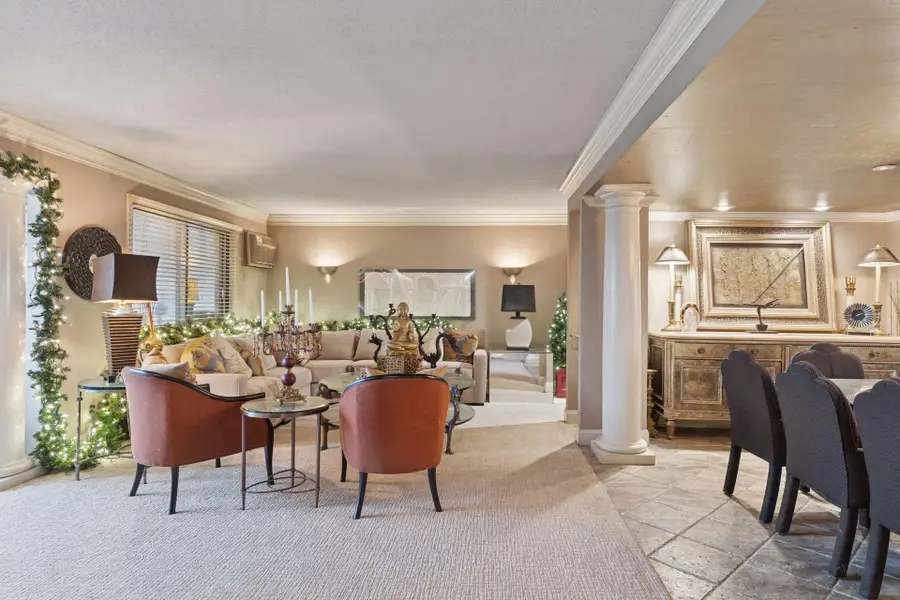 3076 Lexington Avenue N #A6, Roseville, MN 55113 - #3