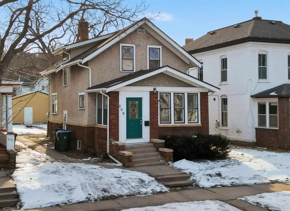 309 N Broad Street, Mankato, MN 56001 - #1