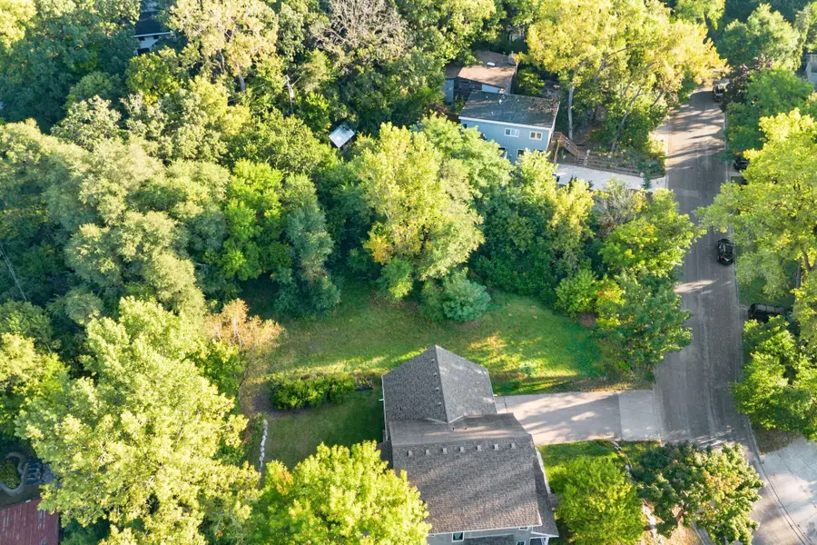 2401 Commonwealth Avenue, Saint Paul, MN 55108 - Image #2