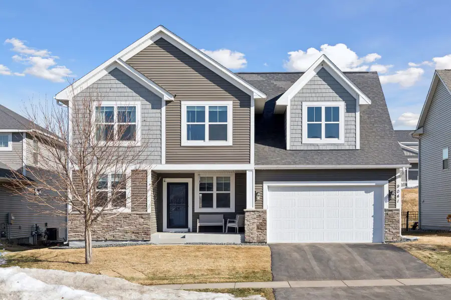 9041 River Rock Drive N, Chanhassen, MN 55317 - #2