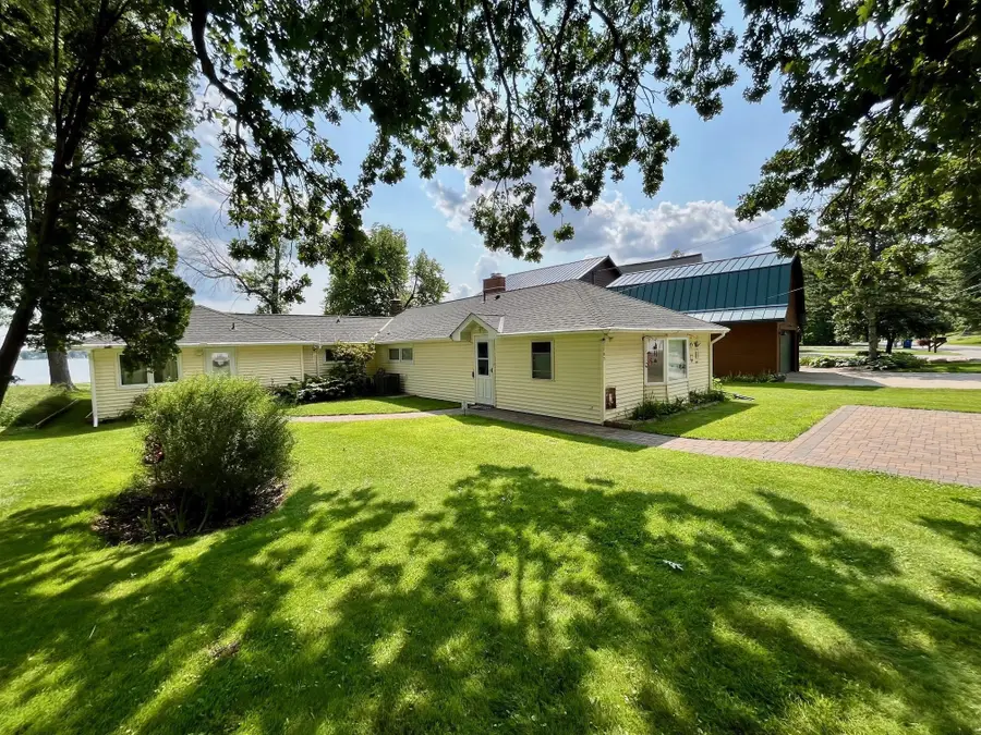 7785 N Shore Circle N, Forest Lake, MN 55025 - #2