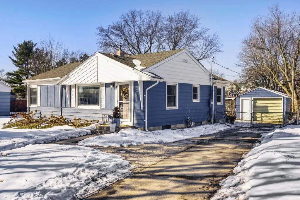 2943 Arona Street, Roseville, MN 55113 - #1