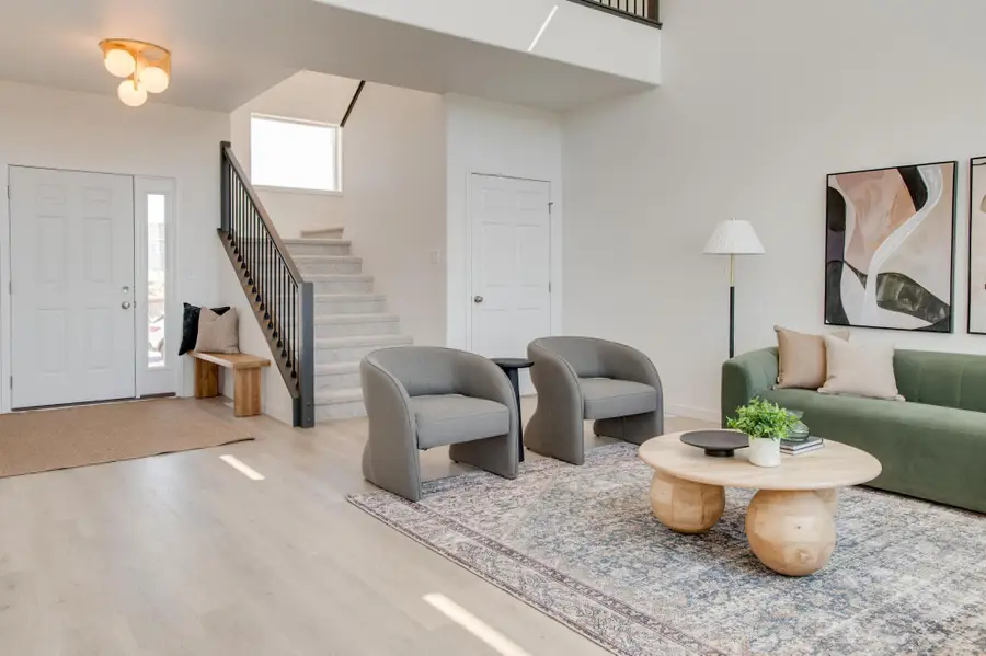 5816 James Drive W, West Fargo, ND 58078 - #3