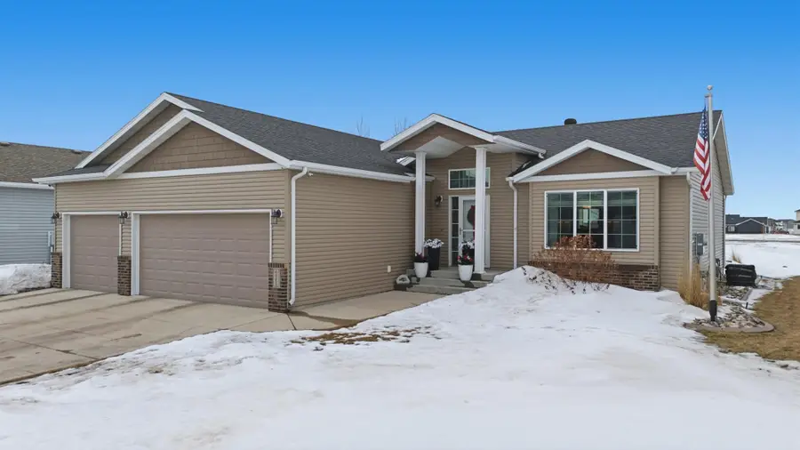 6965 24th Street S, Fargo, ND 58104 - #2