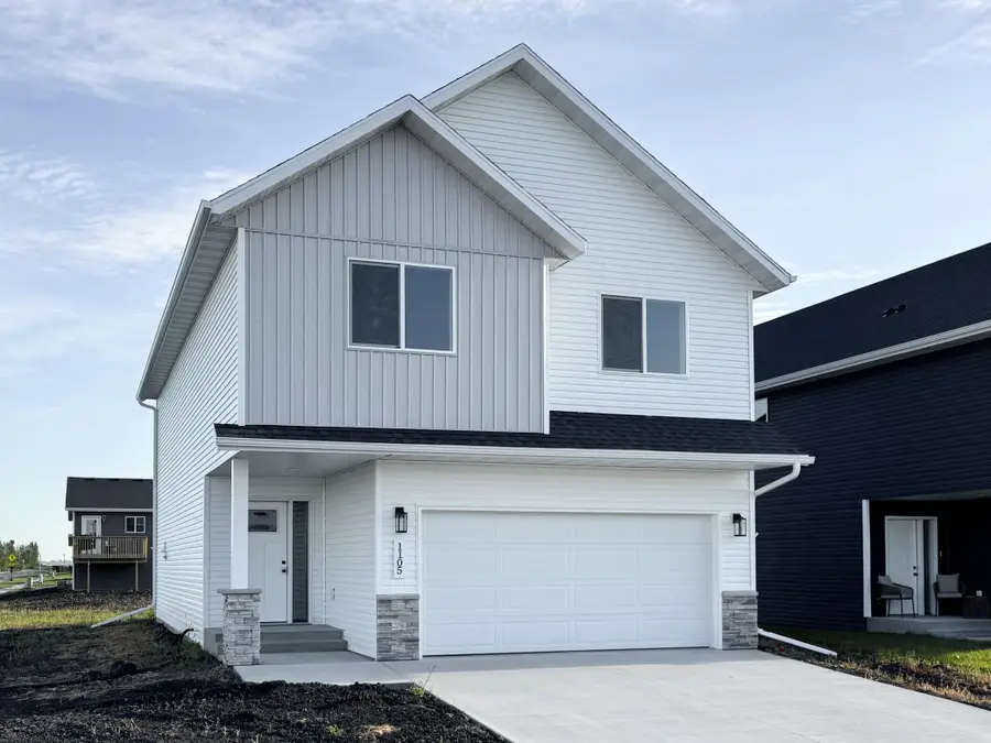 1105 Jill Drive W, West Fargo, ND 58047 - #2