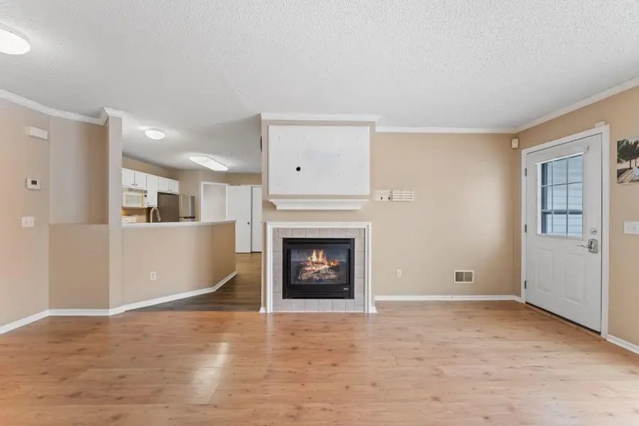 15816 Fleet Trail #237, Apple Valley, MN 55124 - #2