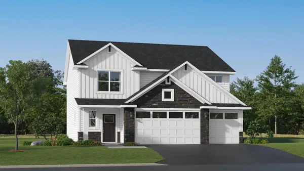 18325 Gladiator Drive, Lakeville, MN 55068