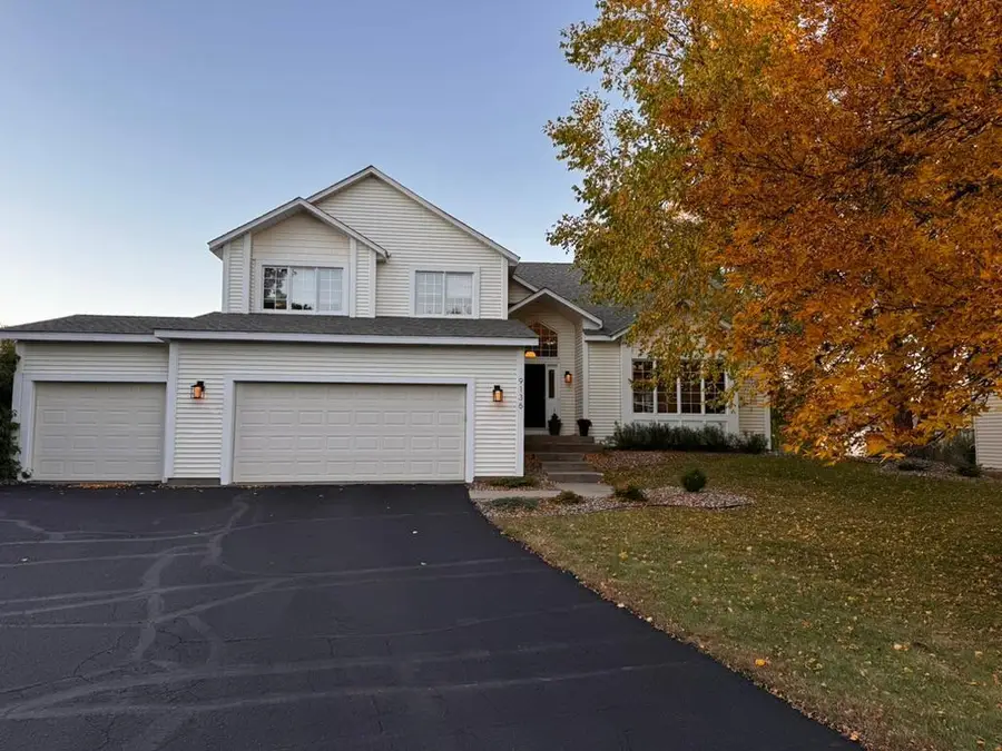 9136 Cambridge Alcove, Woodbury, MN 55125 - Image #2