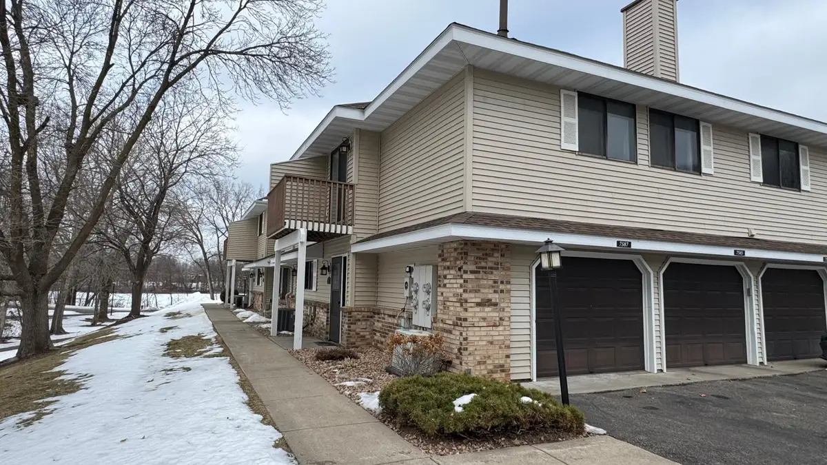 7587 Wedgewood Way, Maple Grove, MN 55311 - #1