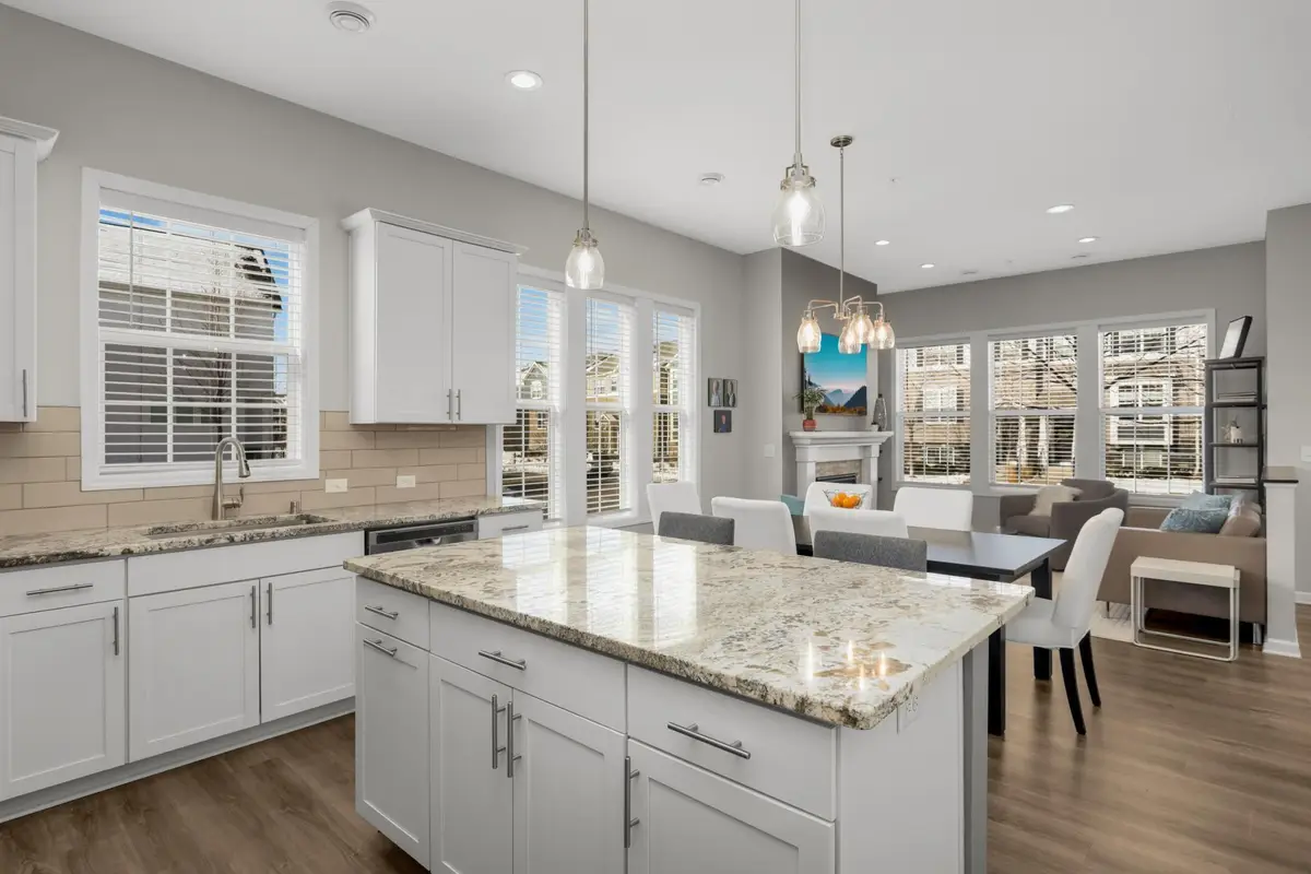 8130 Central Park Way N, Maple Grove, MN 55369 - #1