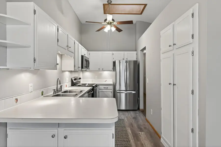 7275 Pontiac Circle, Chanhassen, MN 55317 - #3