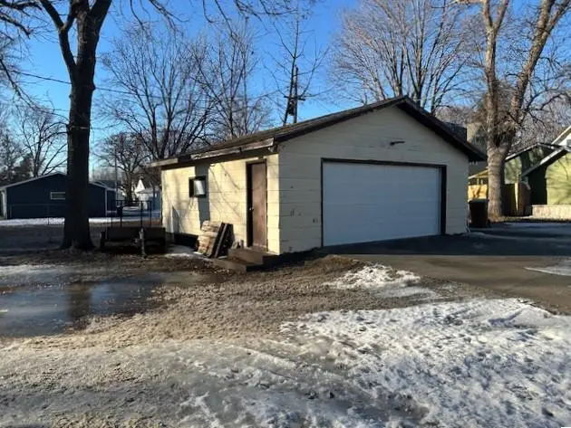 305 S 8th Street, Montevideo, MN 56265 - #3