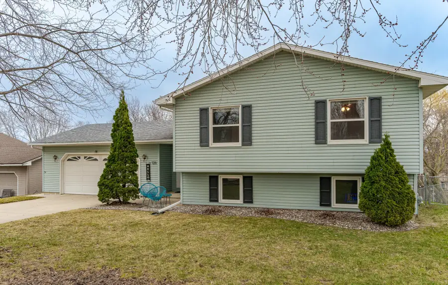 126 8th Street Ne, Byron, MN 55920 - #2