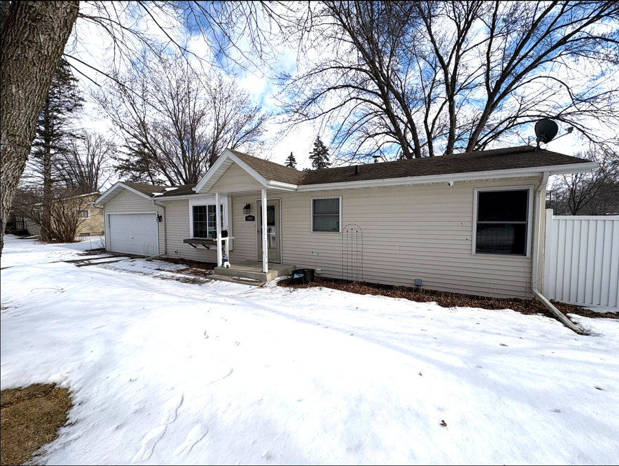 1000 22nd Avenue N, Saint Cloud, MN 56303 - #3