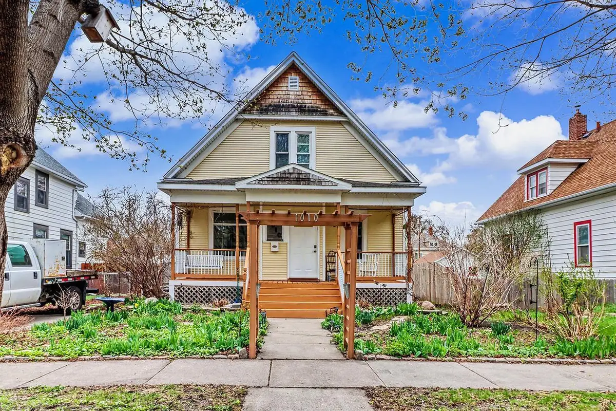 1010 5th Street N, Fargo, ND 58102 - #1