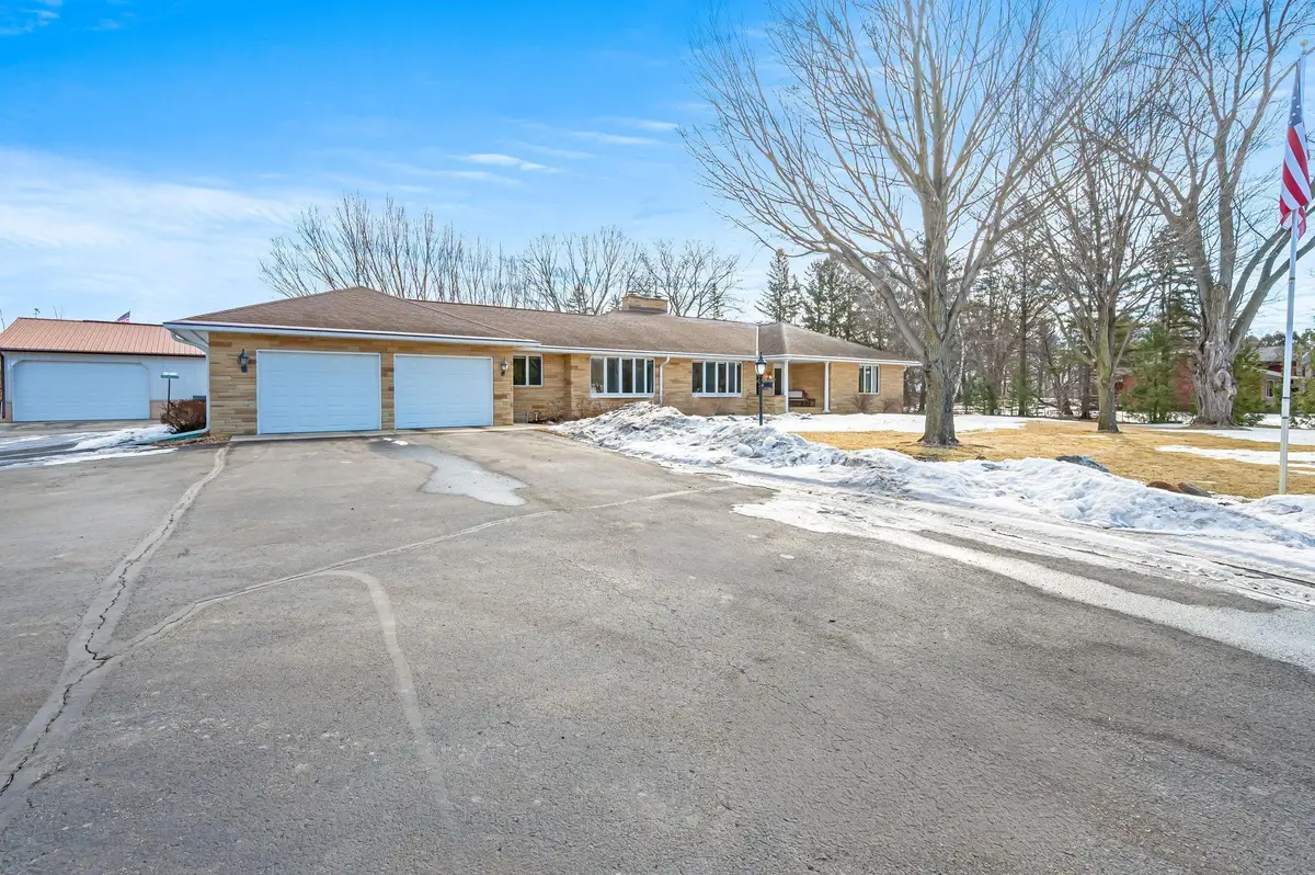 19169 State Highway 22, Mankato, MN 56001 - #1