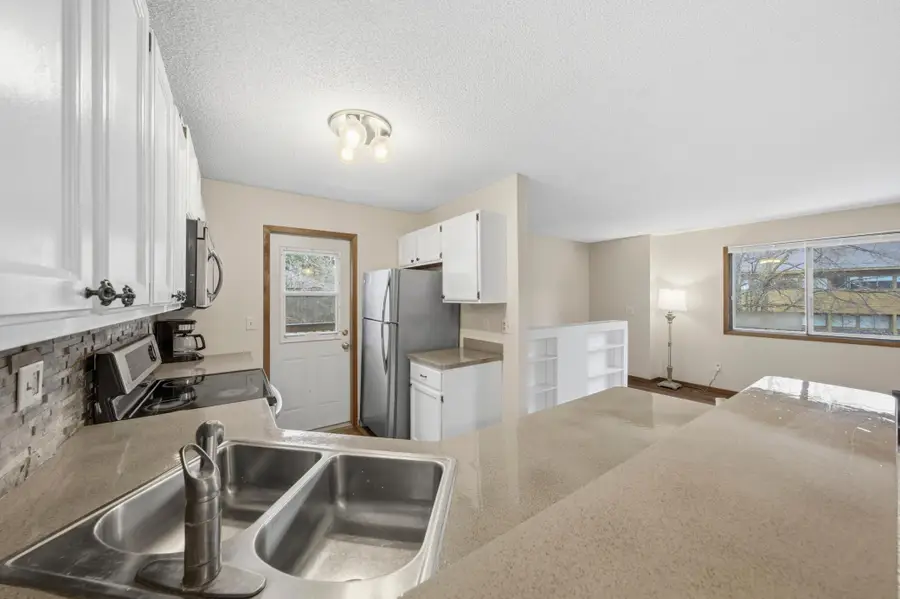 6129 78th Avenue N, Brooklyn Park, MN 55443 - #3