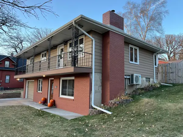 507 5th Street S, Sauk Rapids, MN 56379