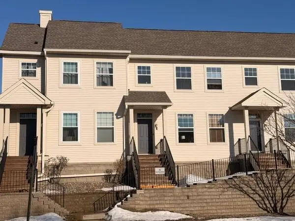 11316 Fergus Street Ne #E, Blaine, MN 55449