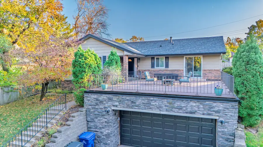 2 Belvidere Street E, Saint Paul, MN 55107 - #2