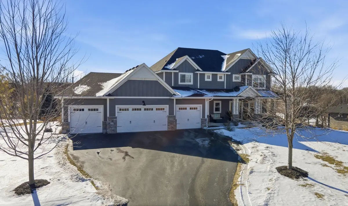 7727 Prairie Grass Pass, Prior Lake, MN 55372 - #1