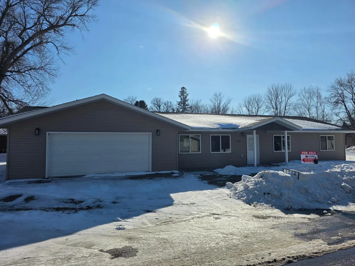 524 3rd Street Nw, Mahnomen, MN 56557 - #1
