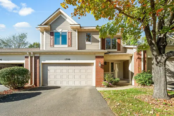 1598 Summit Shores Circle, Burnsville, MN 55306