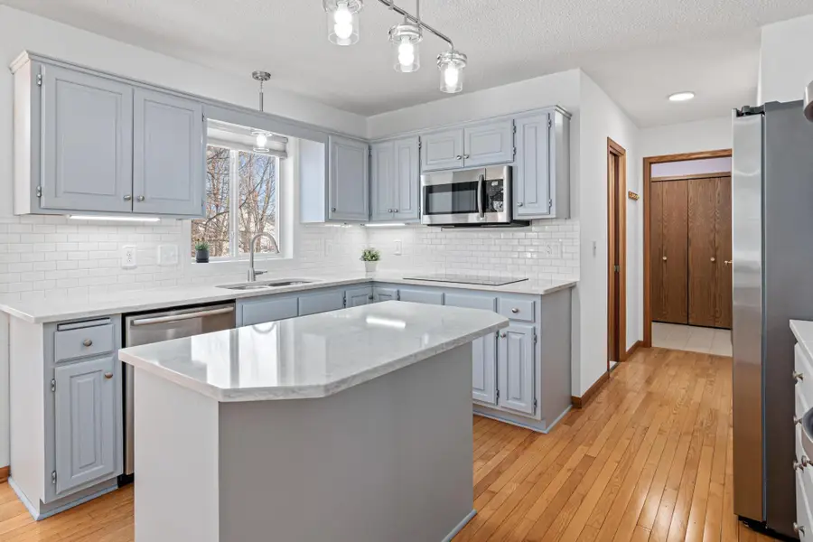 8754 Maryland Avenue N, Brooklyn Park, MN 55445 - #2