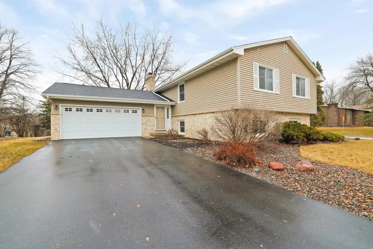 9200 67th Avenue N, Brooklyn Park, MN 55428 - #1