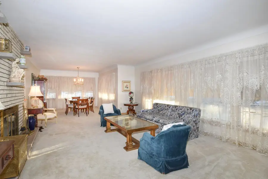 1864 Albert Street N, Falcon Heights, MN 55113 - #3