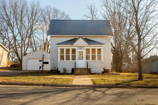 309 Center Avenue, Spring Valley, MN 55975