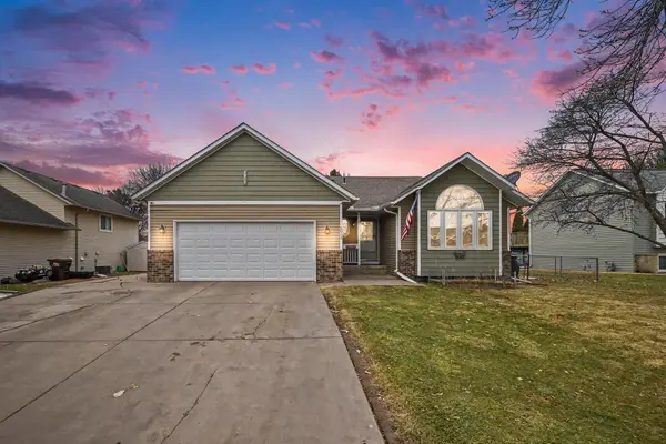 8068 Jody Avenue S, Cottage Grove, MN 55016