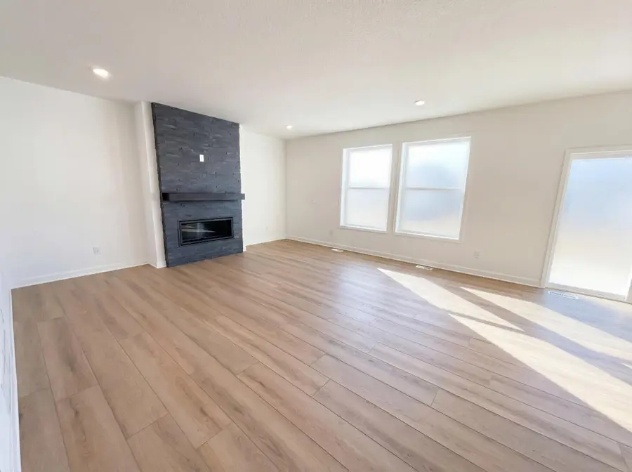 4707 Obsidian Way, Victoria, MN 55386 - #3