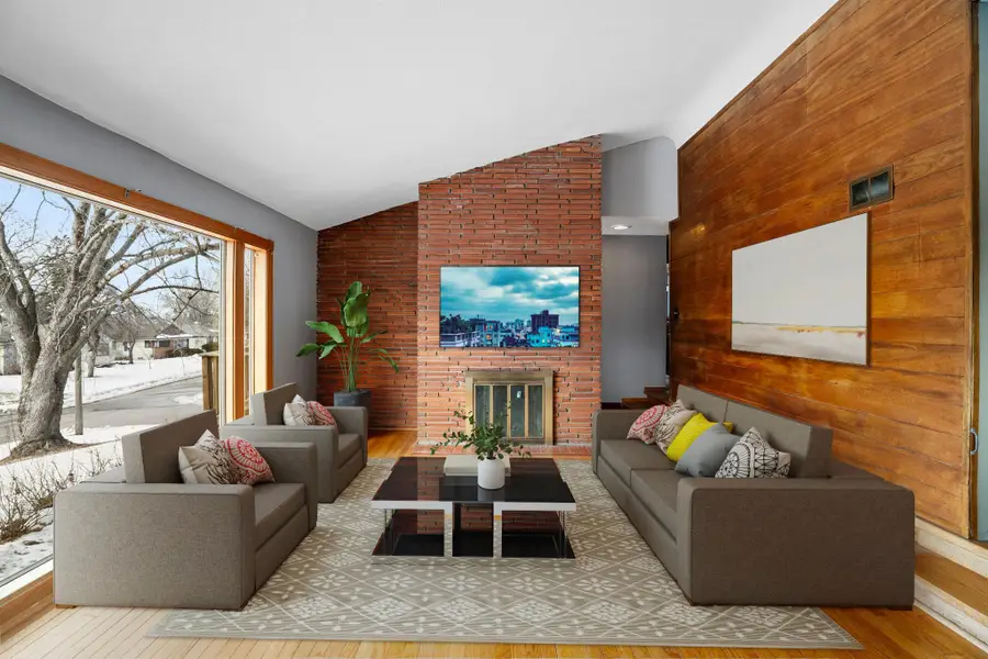 3716 Abbott Avenue N, Robbinsdale, MN 55422 - #2