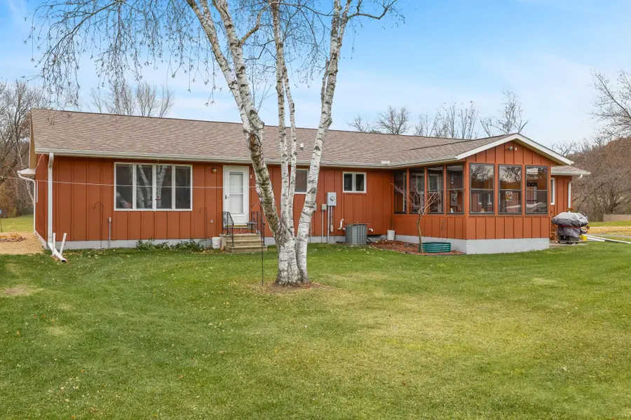 1600 West Lane, La Crescent, MN 55947 - #3