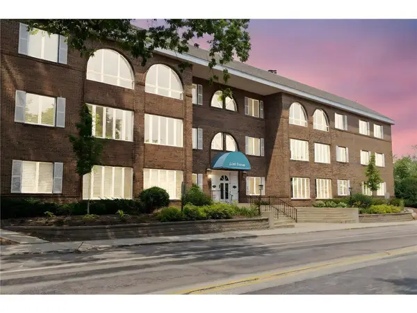 5100 France Avenue S #105, Edina, MN 55410