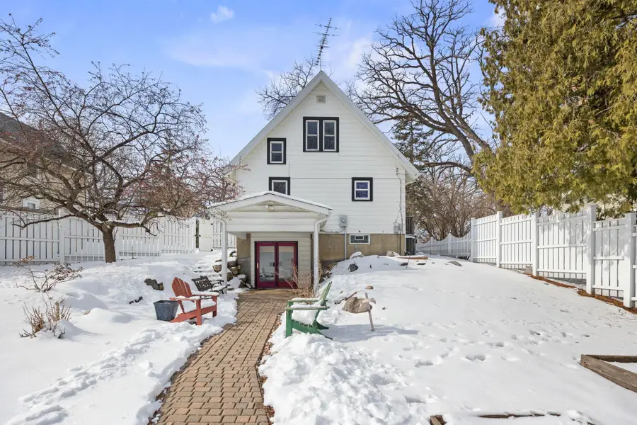 645 Hassan Street Se, Hutchinson, MN 55350 - #2