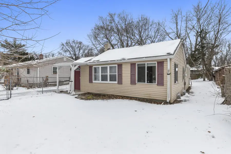 176 Hanson Road, Mahtomedi, MN 55115 - #3