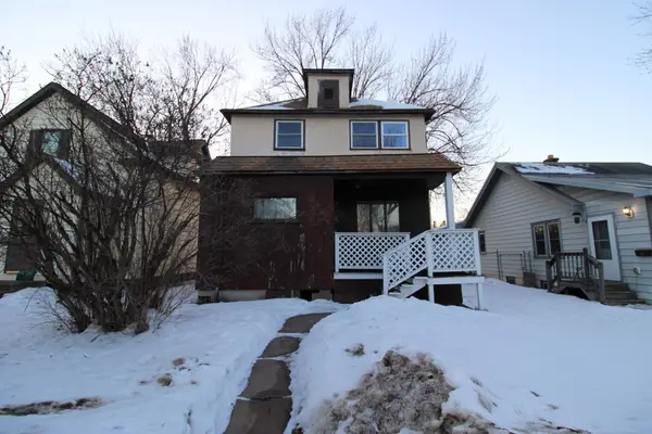 2519 3rd Avenue E, Hibbing, MN 55746