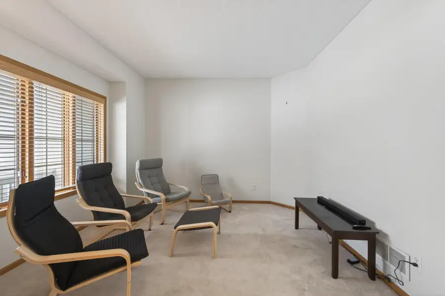 10010 Fallgold Parkway N, Brooklyn Park, MN 55443 - #3