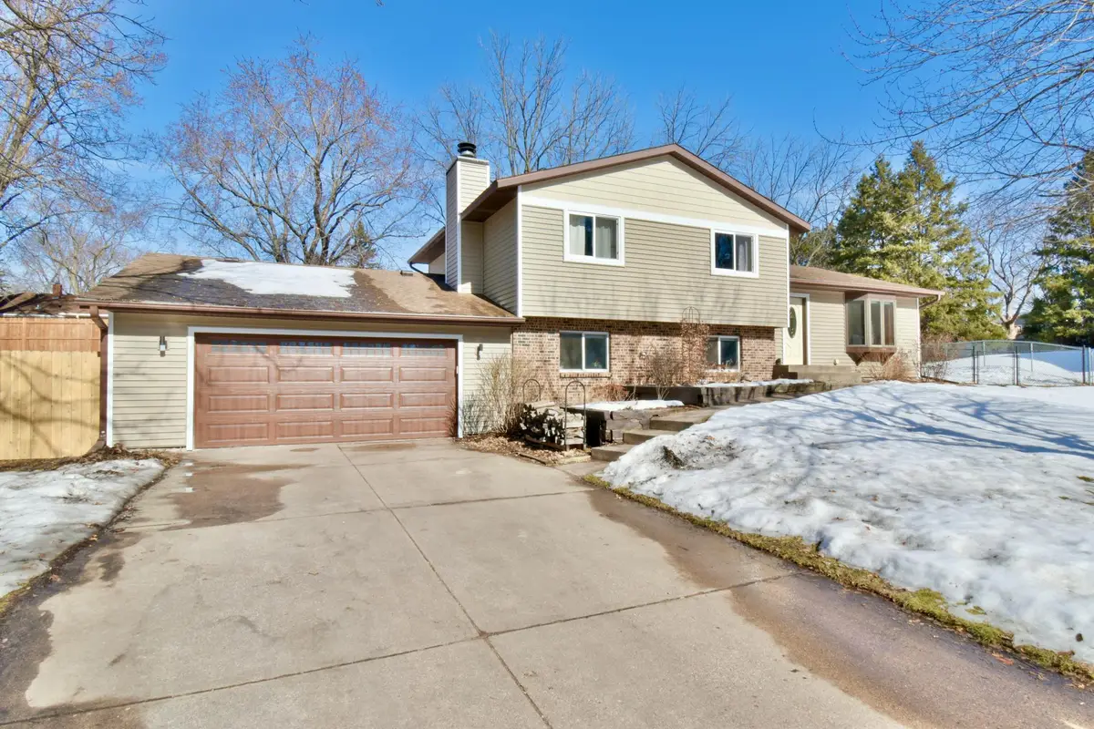 1587 Hennessy Vista, White Bear, MN 55110 - #1