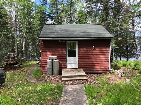 4107 Frontage Road, Orr, MN 55771