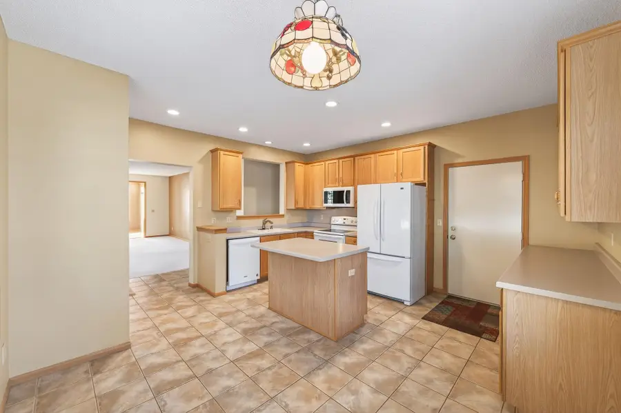 5932 Prairie Ridge Drive, Shoreview, MN 55126 - #2